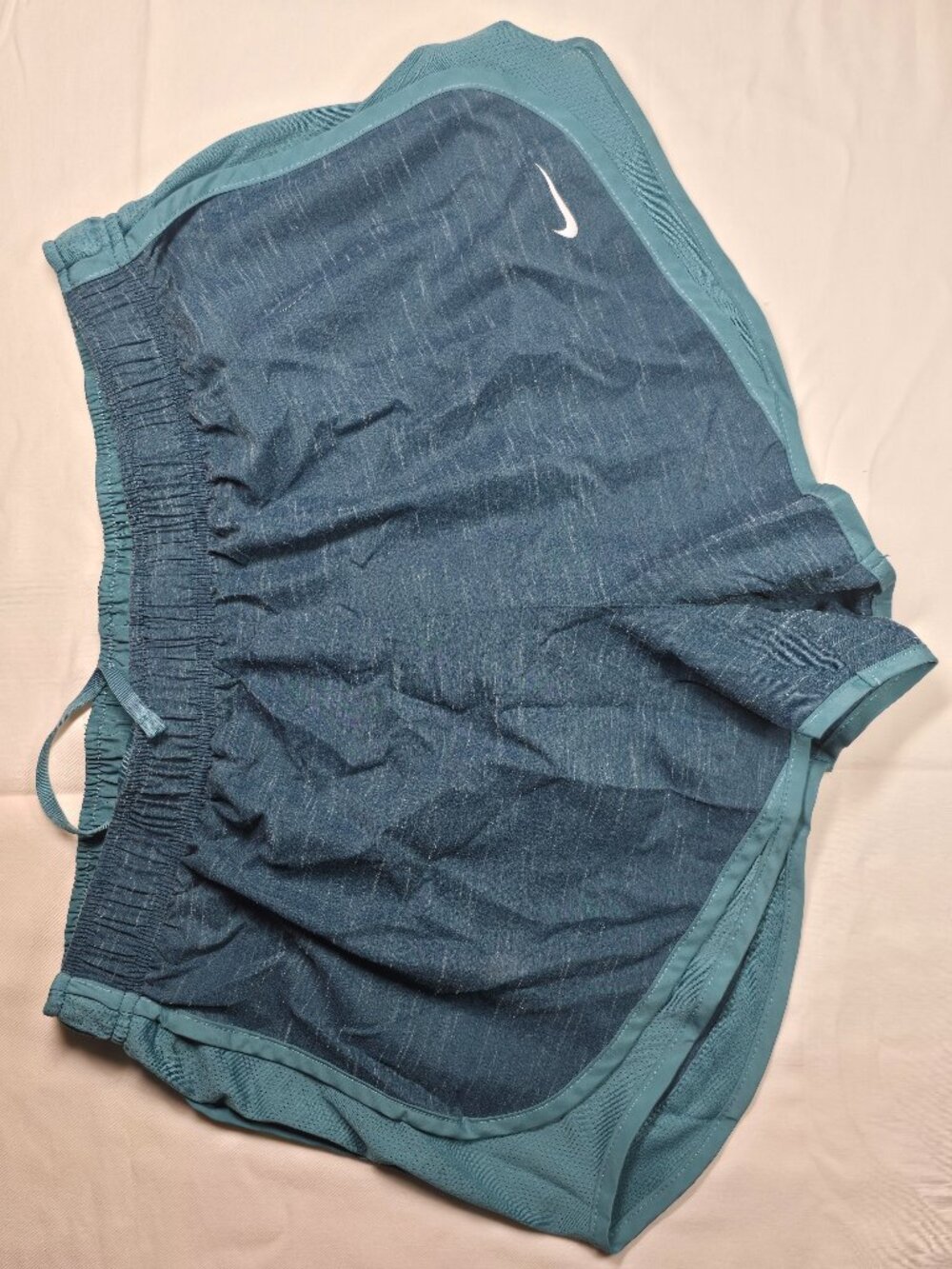 Nike Dri-Fit Tempo shorts, two-tone teal, XL, NWOT